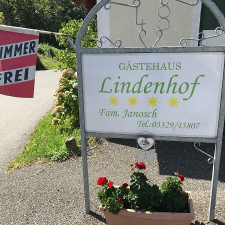Gaestehaus Lindenhof Jennersdorf Esterno foto